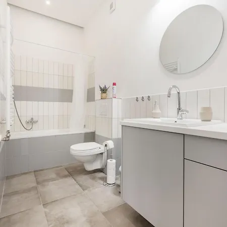 Elegant Two-bedroom In The Centre * 부다페스트