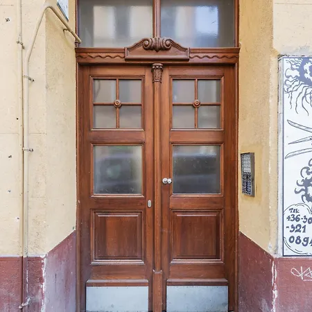Elegant Two-bedroom In The Centre